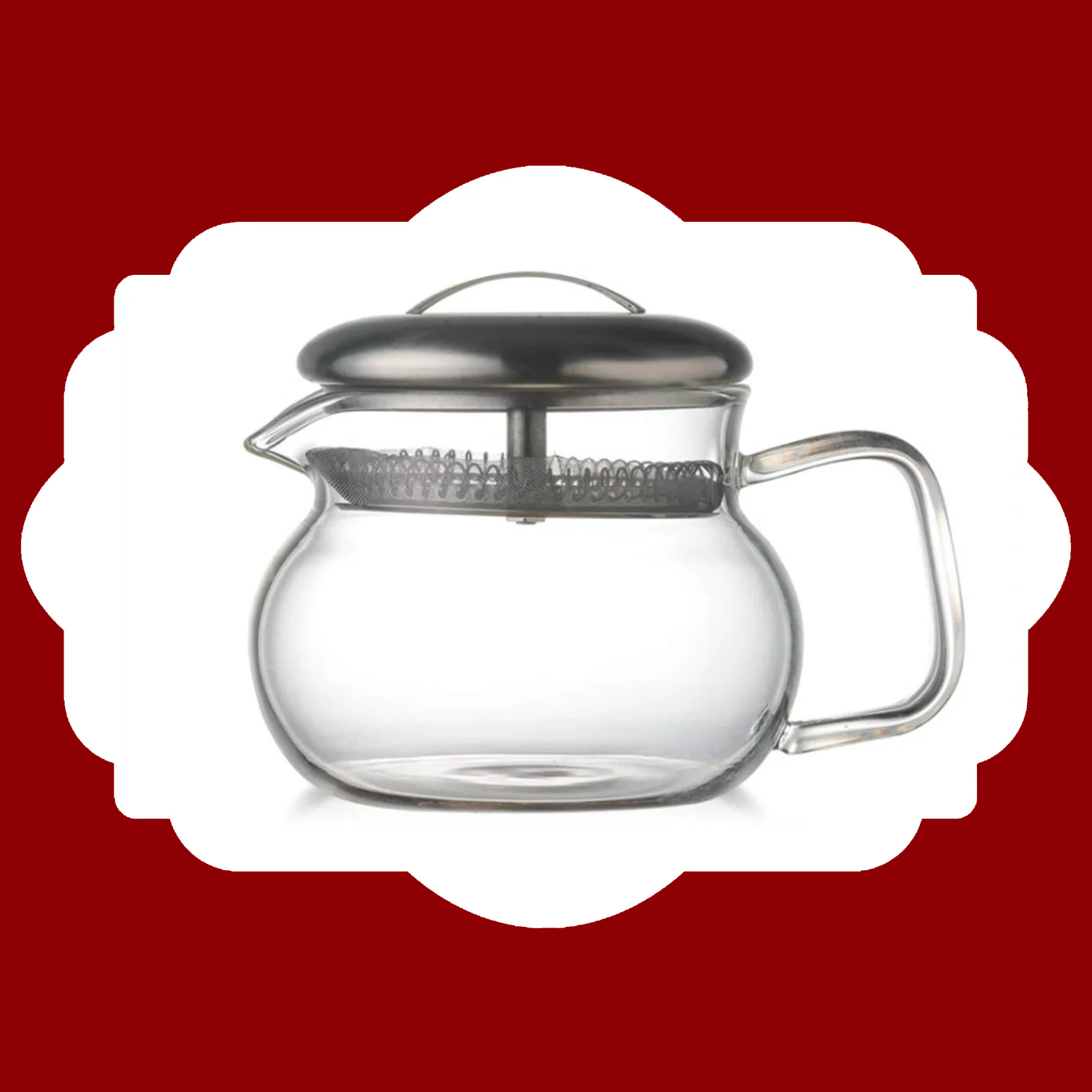 Glaskanne 2-teilig 350ml Borosilikatglas mit Edelstahlsieb von Alanda's – Teekanne für losen Tee auf rotem Hintergrund